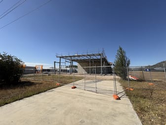 Click to view all images 3/203 McKoy Street Wodonga VIC 3690 - Image 3