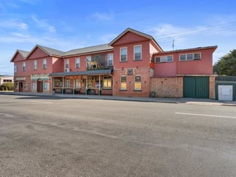90 Pioneer Drive Mole Creek TAS 7304 - Image 1