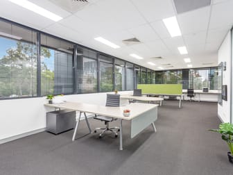 2.01/12-14 Solent Circuit Norwest NSW 2153 - Image 2