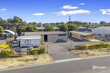 1 Baldock Court Eaglehawk VIC 3556 - Image 1