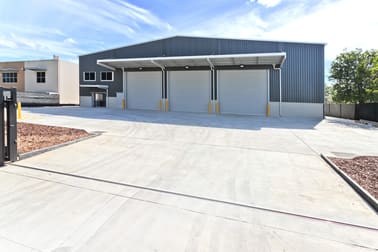 21 Russell Street Kallangur QLD 4503 - Image 2