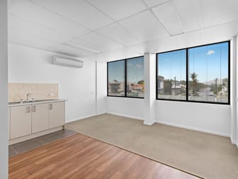 6/185 Mulgrave Road Bungalow QLD 4870 - Image 3