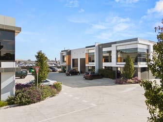 18 Aspen Circuit Springvale VIC 3171 - Image 2