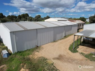 32 Bosworth Road Bairnsdale VIC 3875 - Image 2