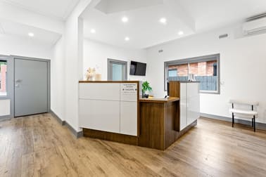 298 Gaffney Street Pascoe Vale VIC 3044 - Image 2