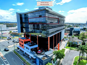 8/Suite 17, 39 White Street Southport QLD 4215 - Image 2