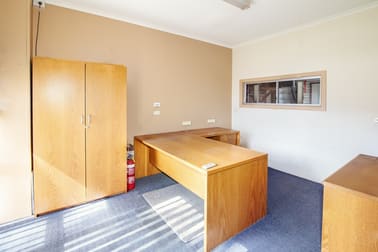 1/5 Ken Howard Crescent Nambucca Heads NSW 2448 - Image 2