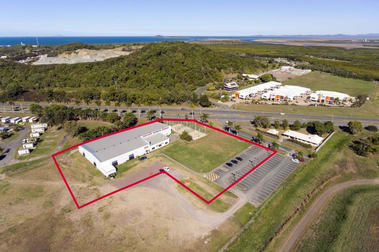 225 Harbour Road/225 Harbour Road Mackay Harbour QLD 4740 - Image 2