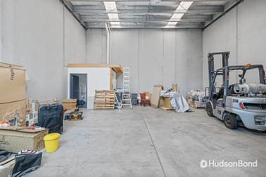 25/25 Cook Road Mitcham VIC 3132 - Image 3