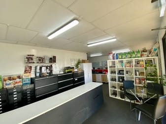 Click to view all images UNIT 2/40 STERLING ROAD Minchinbury NSW 2770 - Image 2