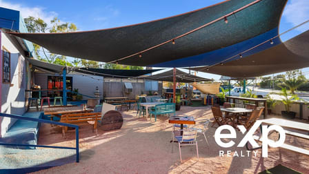 73 Maidstone Crescent Exmouth WA 6707 - Image 2
