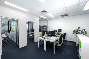 1505/56 Scarborough Street Southport QLD 4215 - Image 3