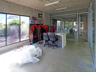 1/90 Distinction Road Wangara WA 6065 - Image 2