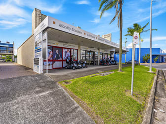 Click to view all images 1-3/42 Torquay Road Pialba QLD 4655 - Image 1