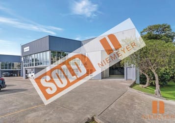 Unit 1/7 St James Place Seven Hills NSW 2147 - Image 1