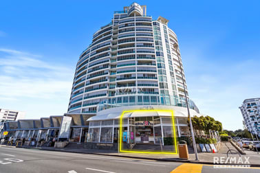 18/300 Marine Parade Labrador QLD 4215 - Image 3