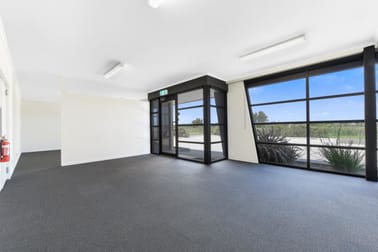Click to view all images Unit 2/54-56 Centre Road Hallam VIC 3803 - Image 2