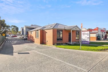 8 Whitehorse Road Mount Clear VIC 3350 - Image 2