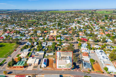 51 Wellington Street Northam WA 6401 - Image 1