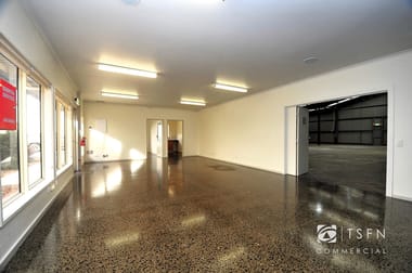 3/78 Hattam Street Golden Square VIC 3555 - Image 2
