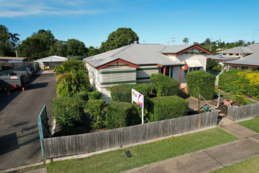 Click to view all images 4 Adams Street Bundaberg West QLD 4670 - Image 1