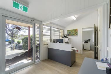 Click to view all images 4 Adams Street Bundaberg West QLD 4670 - Image 3