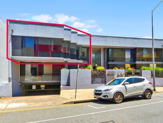 Unit 5/66 Appel Street Surfers Paradise QLD 4217 - Image 1