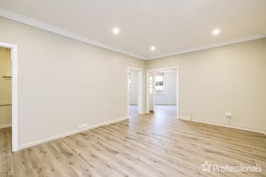 4/6-8 Burns Crescent Gosford NSW 2250 - Image 3