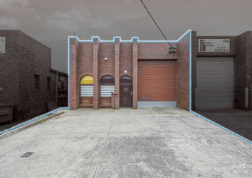 17 Capella Crescent Moorabbin VIC 3189 - Image 2