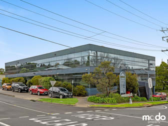 4/96 Manchester Road Mooroolbark VIC 3138 - Image 2