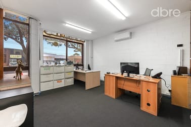 23 Taunton Drive Cheltenham VIC 3192 - Image 2
