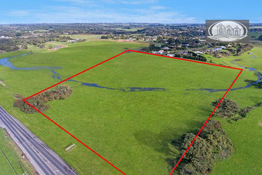Click to view all images 401 Henty Highway Portland VIC 3305 - Image 2