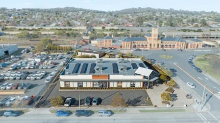 2/480 Young Street Albury NSW 2640 - Image 2