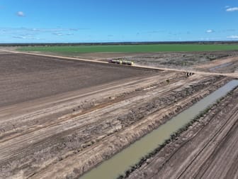 409 Donohoe Road Emerald QLD 4720 - Image 2