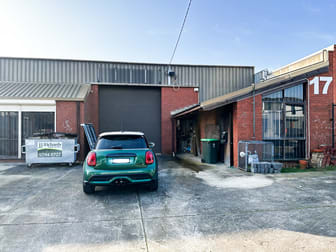 17 Govan Street Seaford VIC 3198 - Image 1