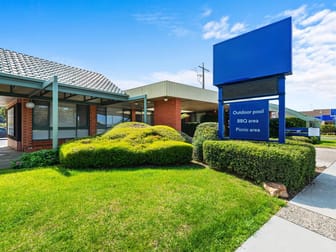 Lakes Entrance VIC 3909 - Image 2