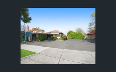 125 CHARMAN ROAD Beaumaris VIC 3193 - Image 2