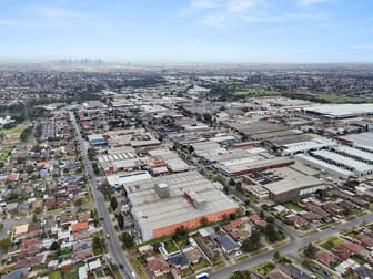 Click to view all images 83 - 85 Banbury Road Reservoir VIC 3073 - Image 3