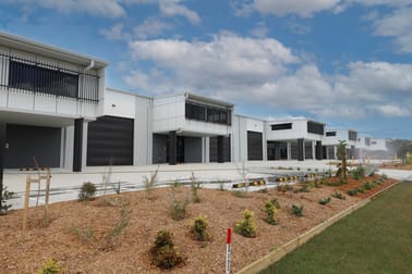 Click to view all images INFINITY 9-11 Creek Crescent Beerwah QLD 4519 - Image 1
