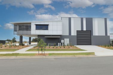 Click to view all images INFINITY 9-11 Creek Crescent Beerwah QLD 4519 - Image 3