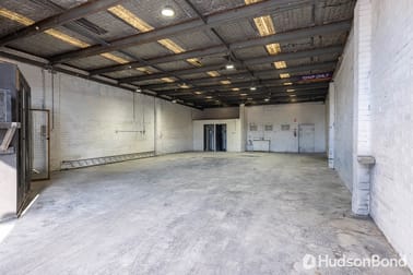 4/2 Canterbury Road Braeside VIC 3195 - Image 3