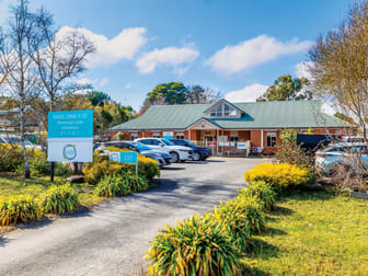 72 East Street Woodend VIC 3442 - Image 1