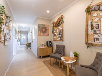 72 East Street Woodend VIC 3442 - Image 3
