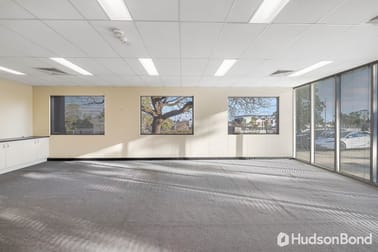 1/13 Walkers Road Nunawading VIC 3131 - Image 2