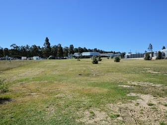 9 Rosedale Close Singleton NSW 2330 - Image 3