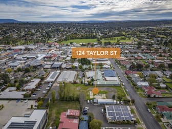 124 Taylor Street Armidale NSW 2350 - Image 3