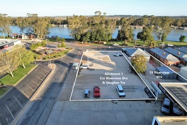 19 & Lot 1 Riverview Drive & Vaughan Terrace Berri SA 5343 - Image 1