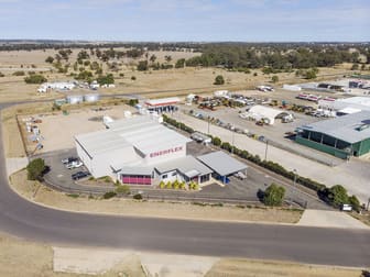 Click to view all images 9 Billy Bob Way Roma QLD 4455 - Image 2