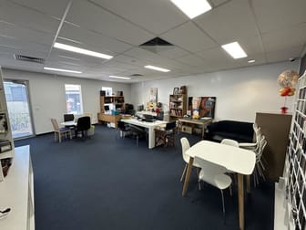 J97 - 21 Hall Street Port Melbourne VIC 3207 - Image 2