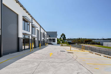 2/9 Pinnacle Place Somersby NSW 2250 - Image 3
